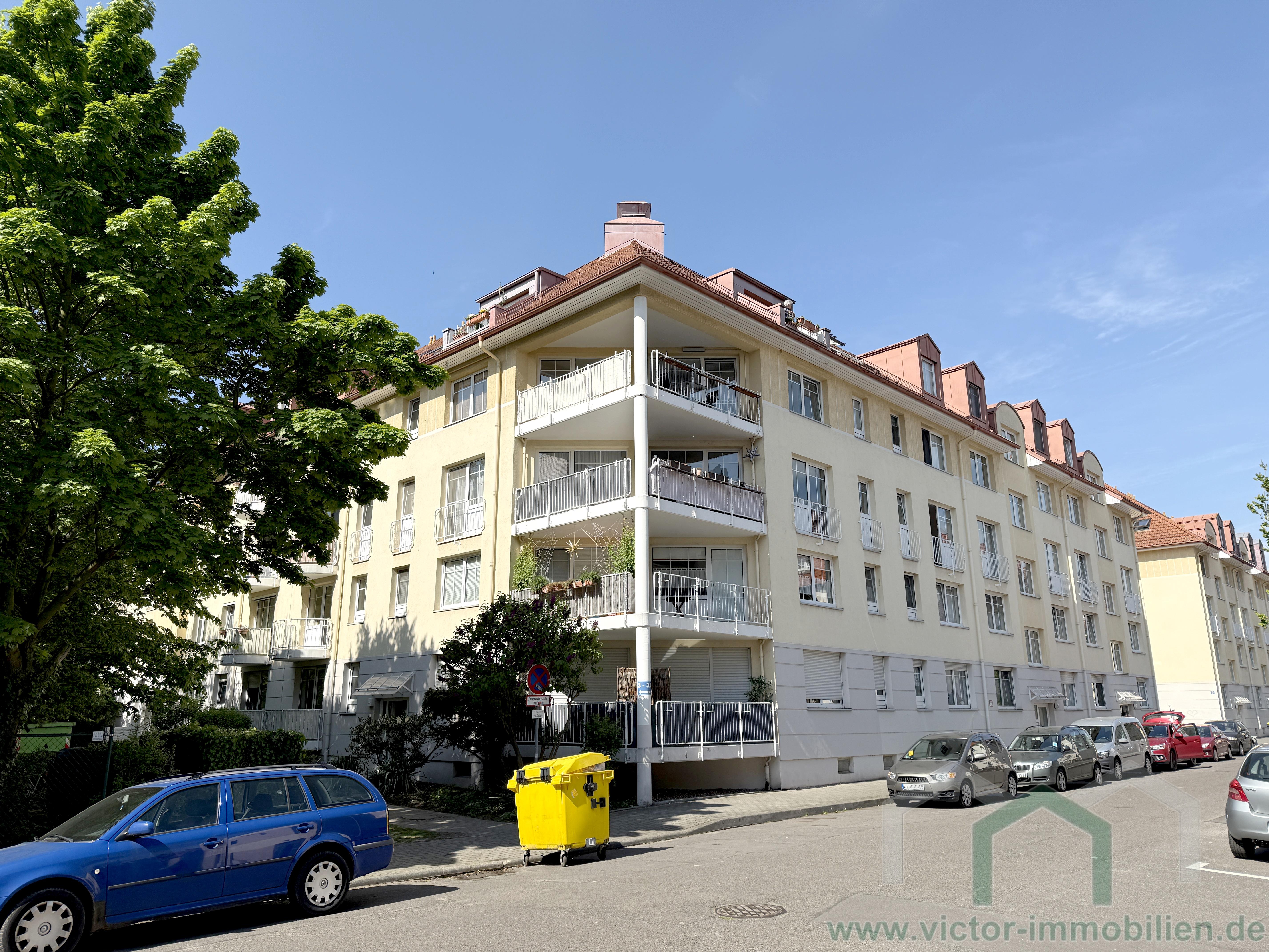 renovierte-2-zimmer-whg-mit-neuem-bad-und-2-balkonen-in-ruhiger-wohnlage