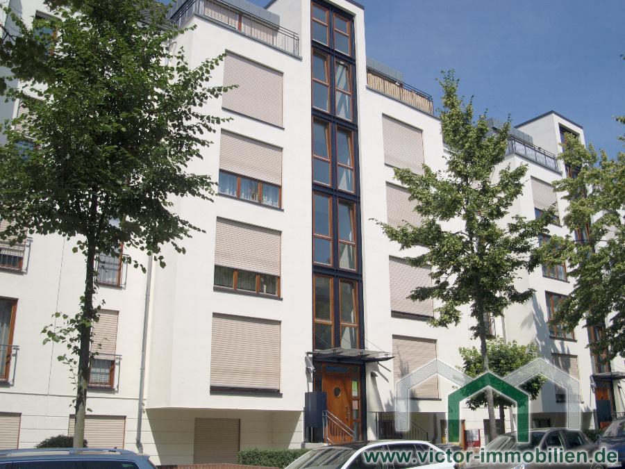 tiefgaragenstellplatz-zu-vermieten