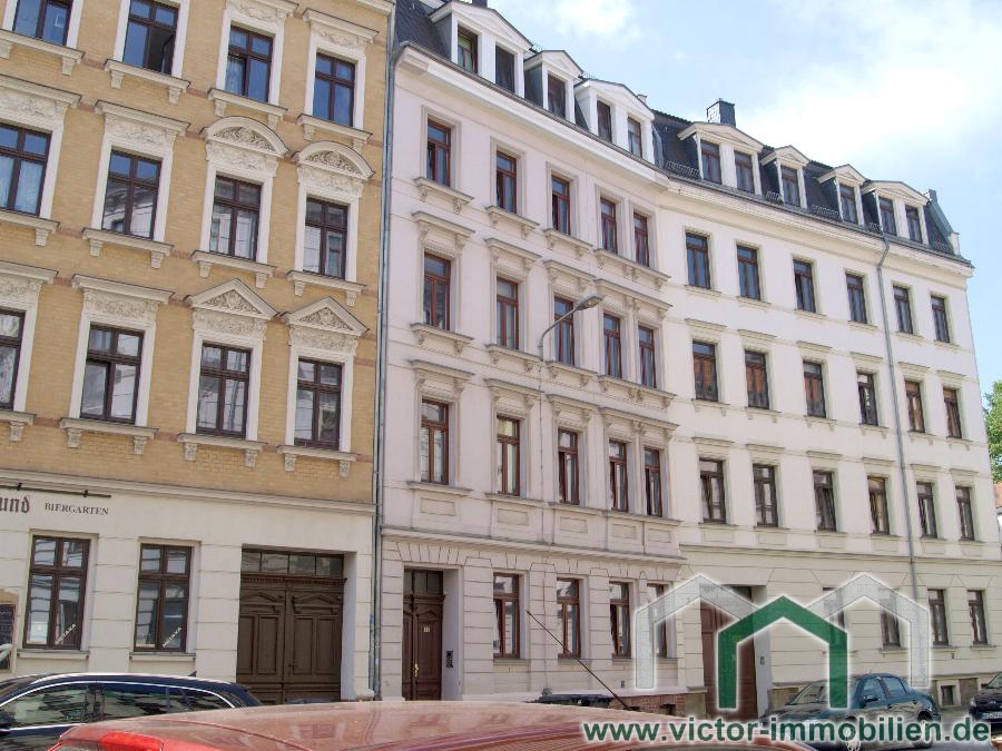 single-dachgeschosswohnung-mit-tageslichtbad-und-dusche